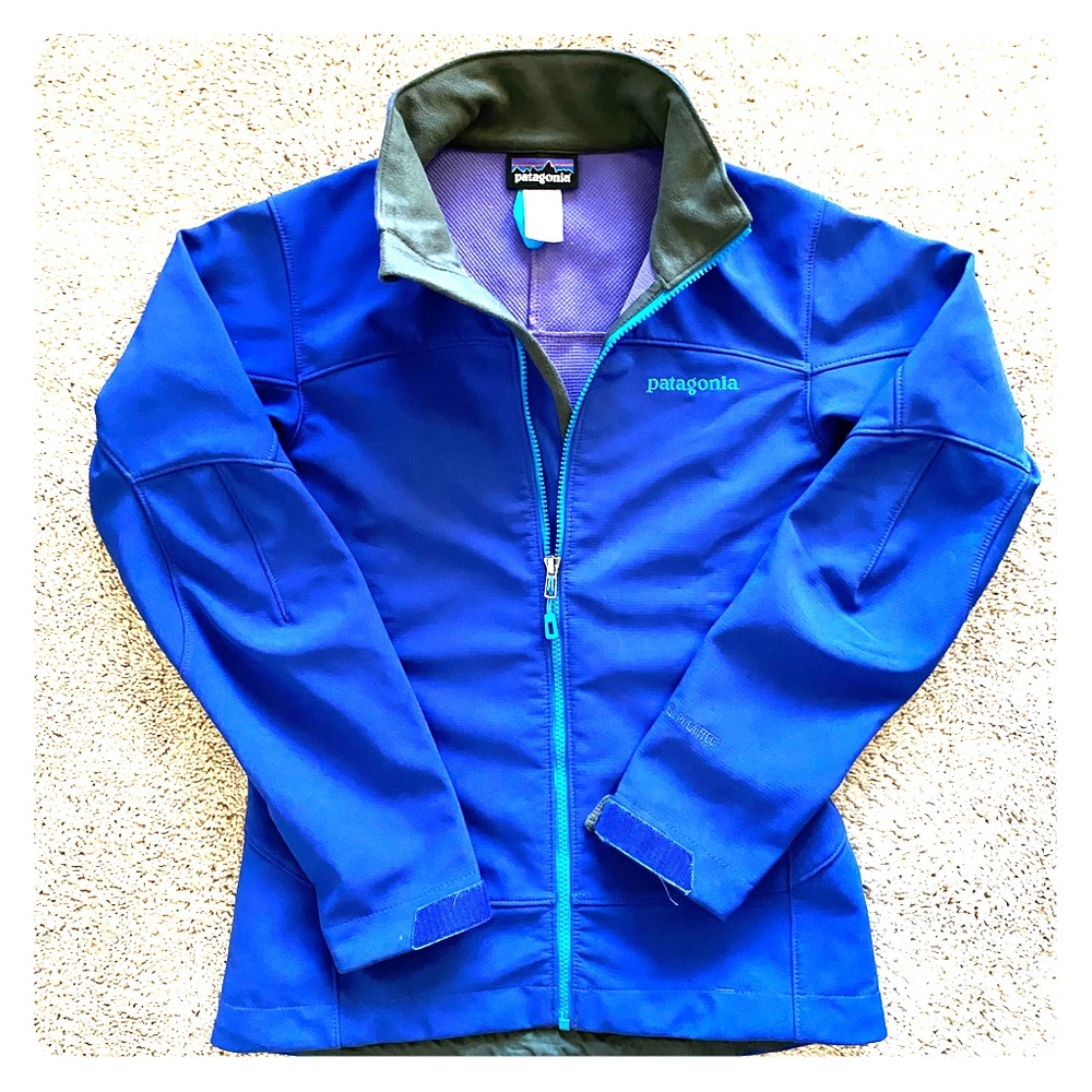 Soft shell full zip jacket like new